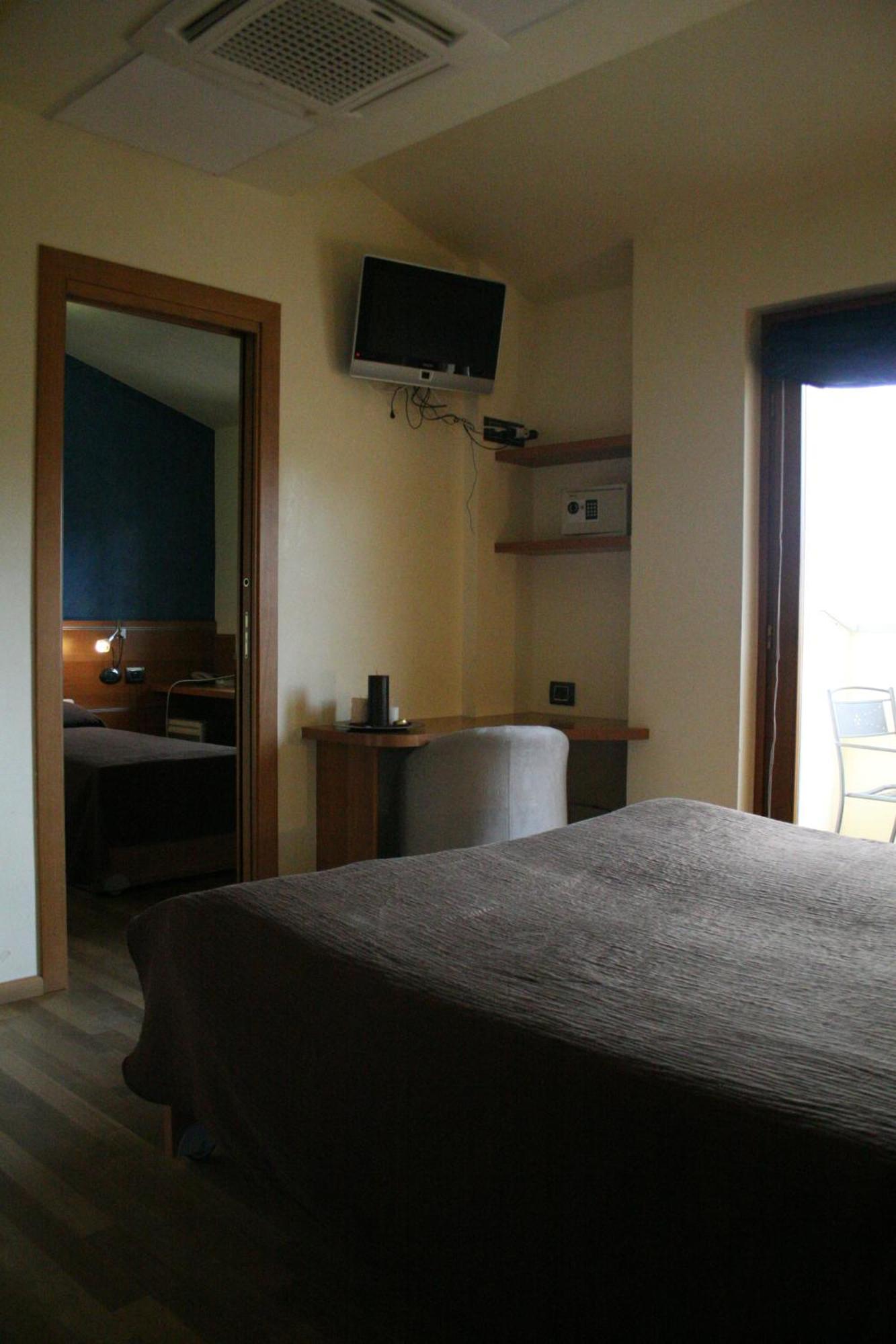 Hotel La Meridiana Anghiari Εξωτερικό φωτογραφία