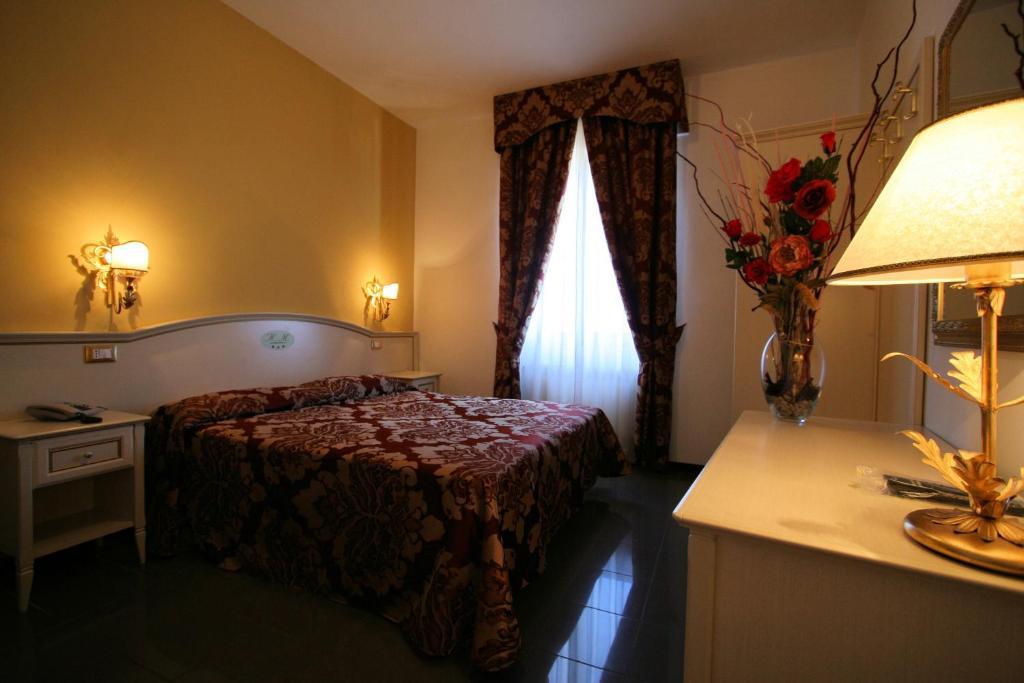 Hotel La Meridiana Anghiari Εξωτερικό φωτογραφία
